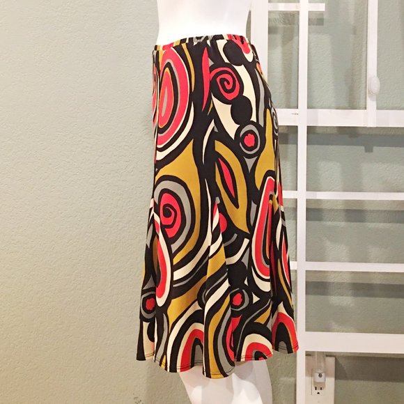 Retro Print Flared Skirt | S.L.B. - Picture 2 of 5